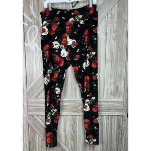 Lularoe Leggings Black with Roses TC2‎